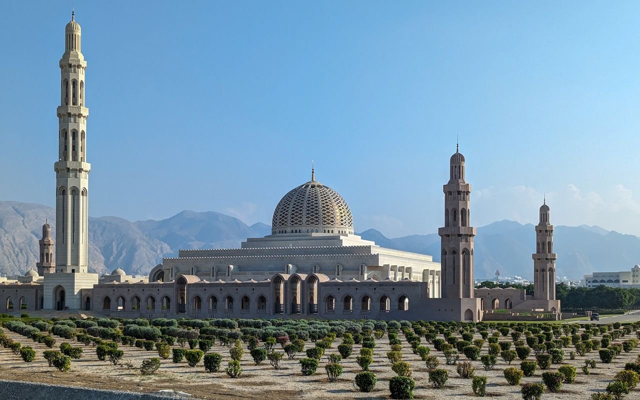 Sultan Qaboos Grand Mosque, Muscat, Oman